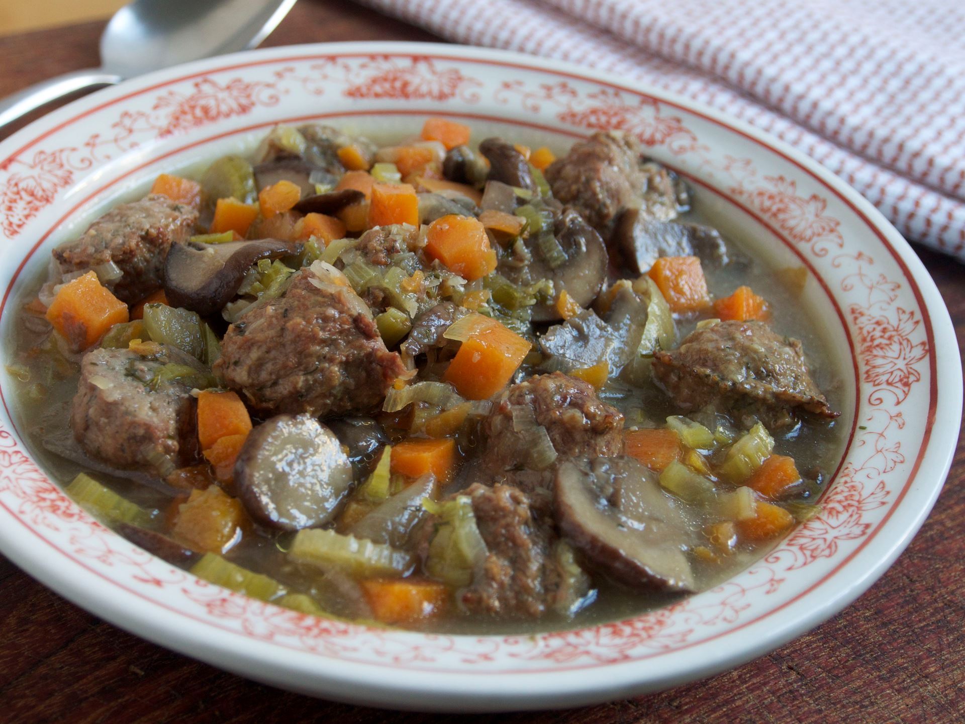 Picture of Frozen -- Vegetable-Mushroom Beef Polpettini Soup 22 oz.