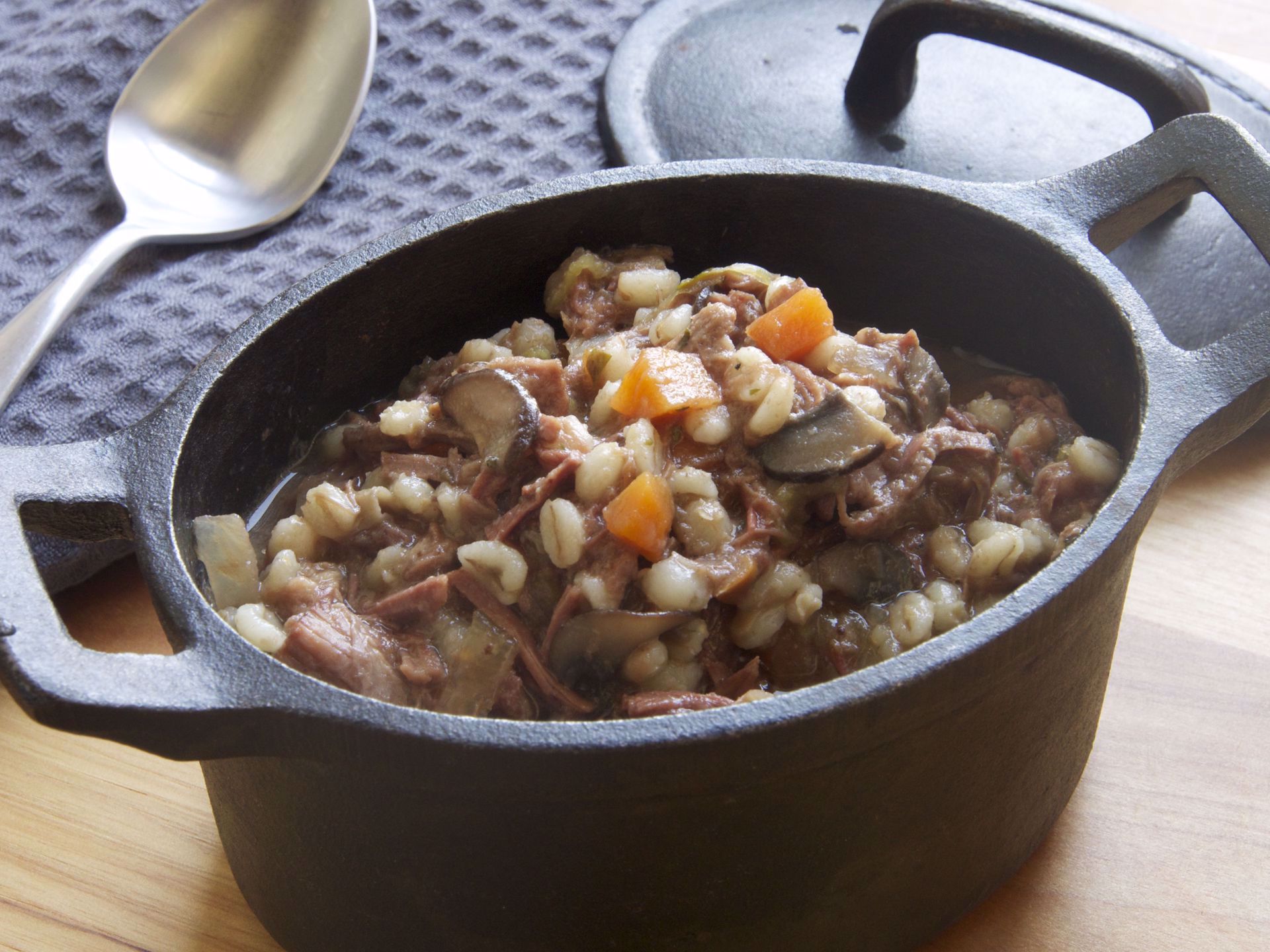 Picture of Frozen -- Beef, Barley and Mushroom Soup - 22oz